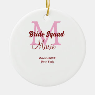 Braut-Truppe Name Monogramm Brautjungfer Pink Datu Keramik Ornament