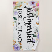 Braut und Groom, Wifey und Hubby, nur verheiratet Strandtuch (Vorderseite)