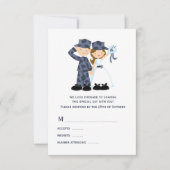 Braut und Soldat in Blue Camouflage Hochzeit RSVP Karte (Vorderseite)