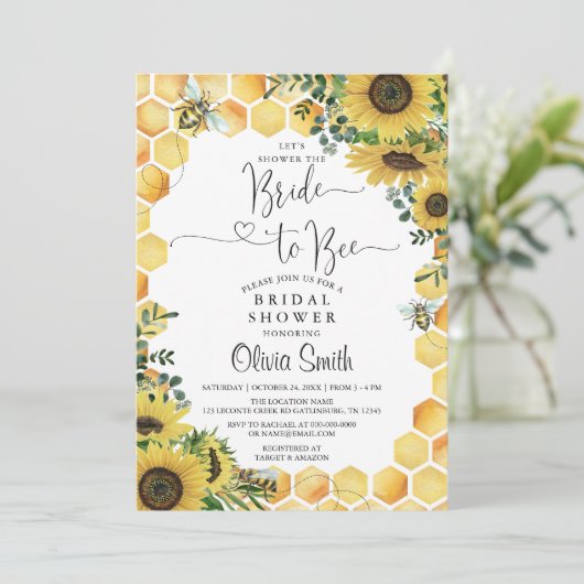 Braut zu Bier Rustikale Brautdusche Einladung (Stehend Vorderseite)