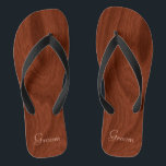 Bräutigam-Hochzeitstag-rustikale hölzerne Badesandalen<br><div class="desc">Rustikaler hölzerner Blickbräutigam Zapfen, densandelholze die Reinfälle umdrehen, die für Strandhochzeiten perfekt sind, liest Bräutigam in der eleganten, Pastellbeschriftung an der Unterseite. Eleganter, reicher Mahagoniwoodgrainmuster-Blickhintergrund. Anmerkung: Holz ist Druckbild. Rustikale Gastgeschenke Hochzeit für Brautpartymitglieder. Gerade drehen die Änderungstext-Vorlagen, zum Ihres eigenen personalisierten Hochzeits-Party zu schaffen Reinfälle für jedes Brautpartymitglied oder für...</div>