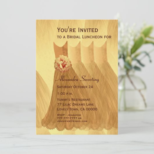 Brautjungfern-Mittagessen-oder Brunch-Goldkleider Einladung (Stehend Vorderseite)