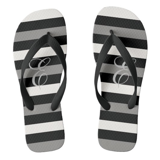 Brautjungfrau in Weiß und Schwarz Badesandalen (Fußbett)