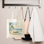 Brautname der Hochzeit am Strand Tragetasche<br><div class="desc">Ein tropischer Strand,  Wellen und Palmen,  Aquarell. Personalisieren Sie den Namen Ihrer Brautjungfrau und fügen Sie ihn hinzu. Schwarzes handgeschriebenes Stilskript.</div>