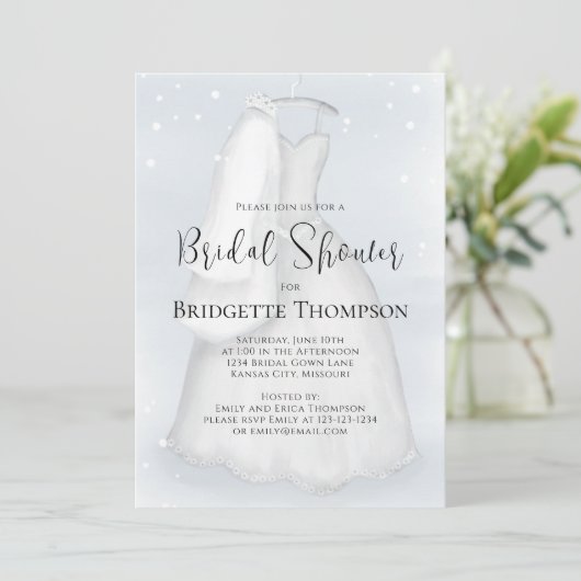 Brautparty Blue Elegante Script Hochzeitskleid Einladung (Stehend Vorderseite)