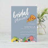 Brautparty Dusty Blue PIZZA Moderner Chic Einladung (Stehend Vorderseite)