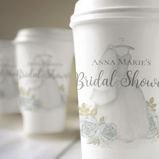 Brautparty Dusty Blue Wedding Dress Floral Rose Pappbecher