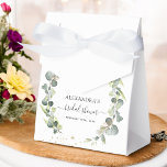 Brautparty Eukalyptus Grüne Sukkulent Geschenkschachtel<br><div class="desc">Eukalyptus Greenery Sukkulent Botanische Wasserfarbe Frühlingsbox auf weißem Hintergrund - beinhaltet schöne und elegante Schriftzeichen mit modernen botanischen Blätter und Grün für die besondere Hochzeitstagsfeier.</div>