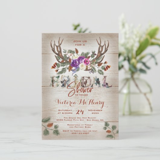 Brautparty für rustikale Antler und Kiefernzweige Einladung (Stehend Vorderseite)