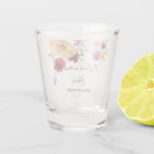 Brautparty gibt bordeauxfarbene Wildblumen Schnapsglas (Rückseite)