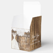 Brautparty im rustikalen Holz- und Spitzendesign Geschenkschachtel (Geöffnet)