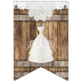 Brautparty in rustikalem Holz und Spitzen Wimpelkette (Erste Fahne)