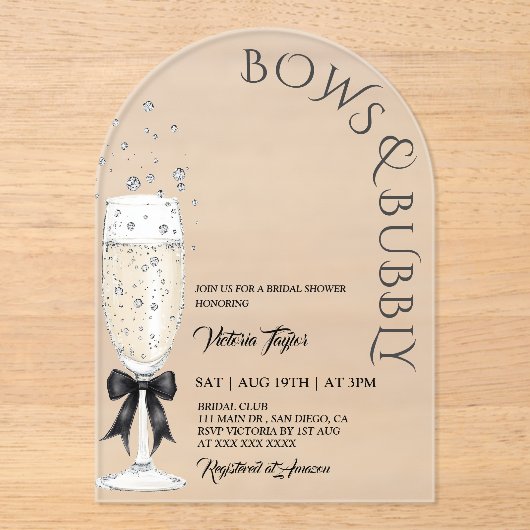 Brautparty mit Bögen und Champagner Acryleinladungen (Vorderseite)