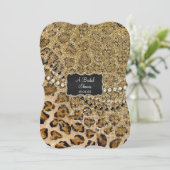 Brautparty Natural Gold Leopard Animal Custom Einladung (Stehend Vorderseite)