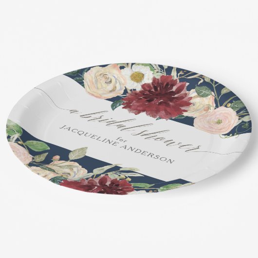 Brautparty Navy Blush Burgund Rose Blumenkohl Pappteller (Schrägansicht)
