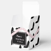 Brautparty Pearls and Heals Wedding Geschenkschachtel (Geöffnet)