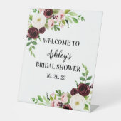 Brautparty Pedestal Sign Maroon Burgundy Blume Sockelschild (Vorderseite)
