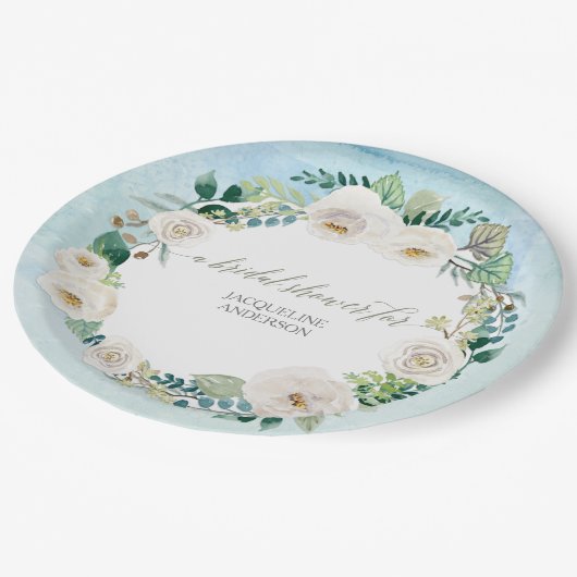 Brautparty Rustic Wreath Blue White Roses Pappteller (Schrägansicht)