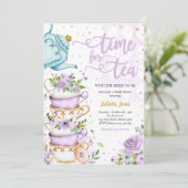Brautparty Tee Party Lila und Gold florale Einladung (Stehend Vorderseite)