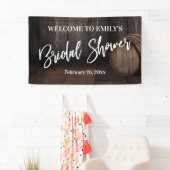 Brautparty Typografie Rustikaler Holzfass Banner (Insitu)