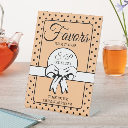 Brautparty Vintag Polka Dots Bows Peach Sockelschild (In Situ)