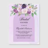 Brautparty violett violette Blumen Luxus Magneteinladung (Vorderseite)