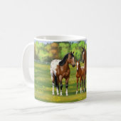 Brawn Bay Appaloosa Pferde im Sommer Weide Kaffeetasse (Vorderseite Links)