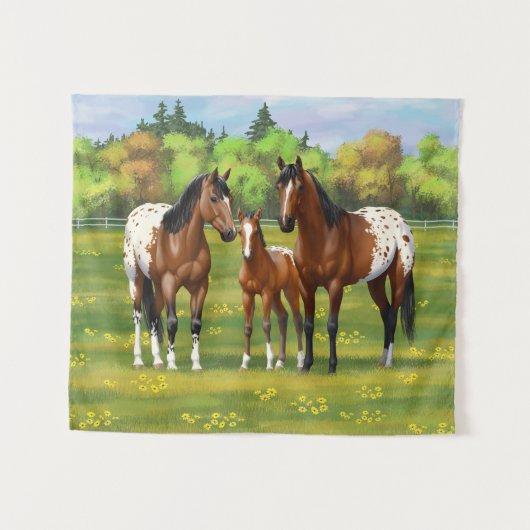 Brawn Bay Appaloosa Pferde im Sommer Weide Wandteppich (Vorderseite (Horizontal))