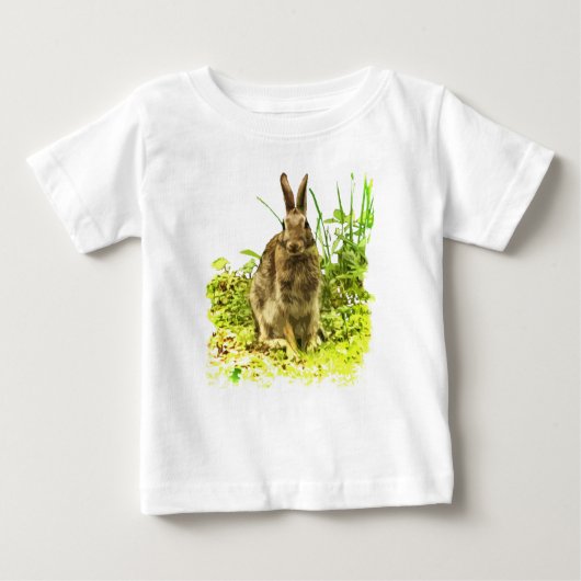 Brawn Bunny Rabbit in Green Grass Baby T - Shirt (Vorderseite)