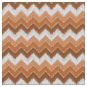 Brawn Burnt Orange White Ikat Zigzag Kunstmuster Stoff (Nahaufnahme)