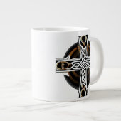 Brawn Celtic Cross Tasse (Vorderseite Rechts)