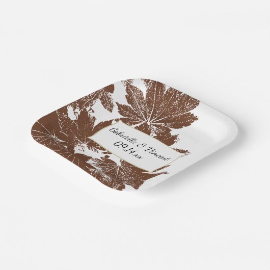 Brawn Fall Maple Leaf Briefmarke Hochzeit Pappteller (Gewinkelt)