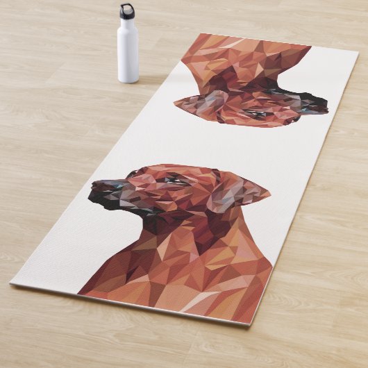 Brawn Geometric Dog Yogamatte (Beispiel)
