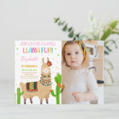Brawn Llama Geburtstagseinladungen mit Foto Einladung (Stehend Vorderseite)
