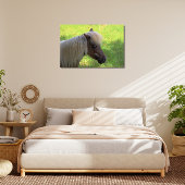 Brawn Miniaturpferd mit Blonde Mane Leinwanddruck