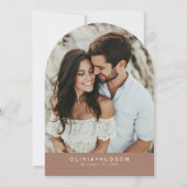 Brawn Modern Minimalistisch Wedding Foto Arch Einladung (Rückseite)