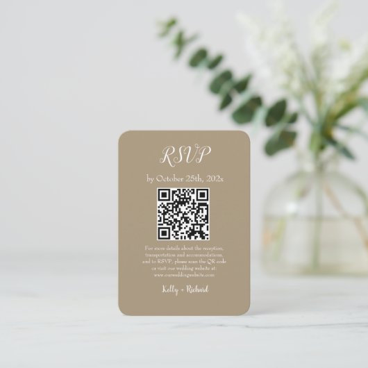 Brawn Small Vertical Wedding RSVP QR Code Begleitkarte (Stehend Vorderseite)
