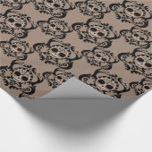 Brawn Tribal Skull Damask Geschenkpapier (Ecke)