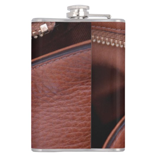 Brawn Unzipped Imitats Leather Initials fotografis Flachmann (Rückseite)