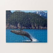 Breaching Hump Back Whale. Weihnachtsgrüße Puzzle (Horizontal)