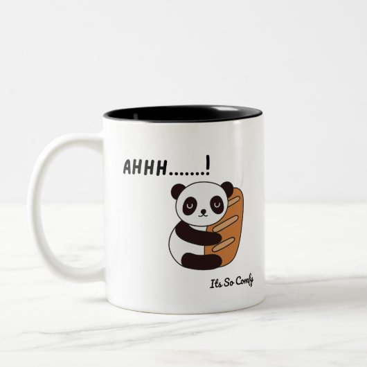 “Bread hugs & panda peace in every sip.” Zweifarbige Tasse (Links)