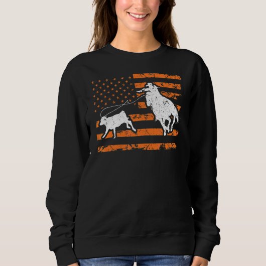 Breakfast Roping Cowgirl American Flag Rodeo Calf Sweatshirt (Vorderseite)