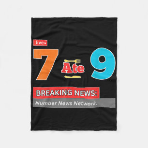 Breaking News 7 hat 9 Mathe-Witz Lustig 67 Meme Ha Fleecedecke