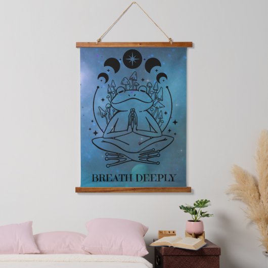 Breathe Deeply Yoga Frogs Wandteppich Mit Holzrahmen (Schlafzimmer)