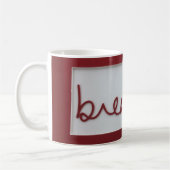 Breathe Graphics Red and White Kaffeetasse (Links)