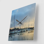 Brechen durch II Quadratische Wanduhr (Winkel)