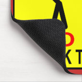 Brechen Sie nicht die Gestalt! Mousepad (Ecke)