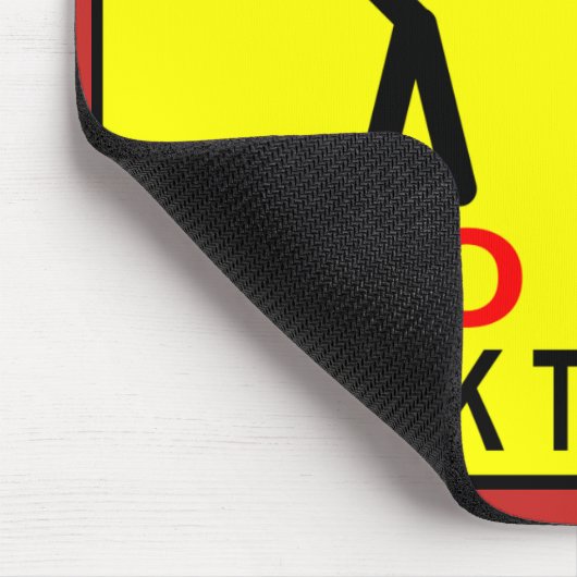 Brechen Sie nicht die Gestalt! Mousepad (Ecke)