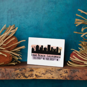 Breite und Länge der Long Beach Skyline Fotoplatte