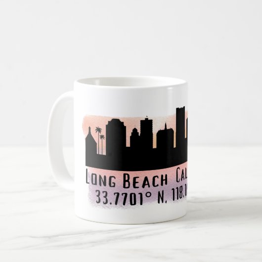 Breite und Länge der Long Beach Skyline Kaffeetasse (Vorderseite Links)